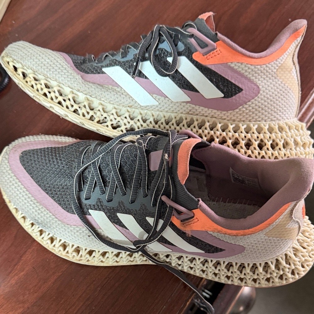 Adidas Women's
No insole since I used arch support inserts.